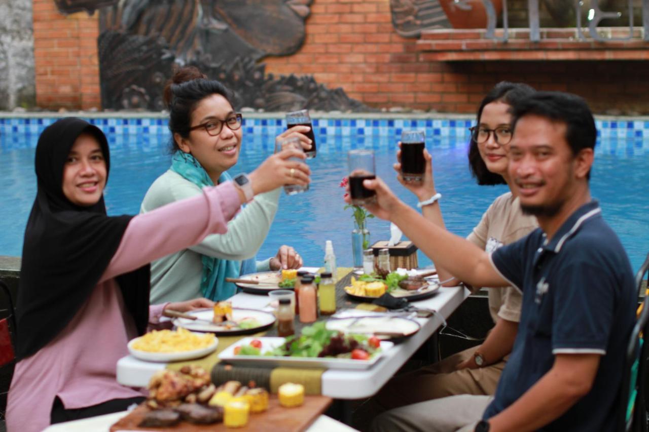 The Satu Stay Kayen Kejayan 外观 照片